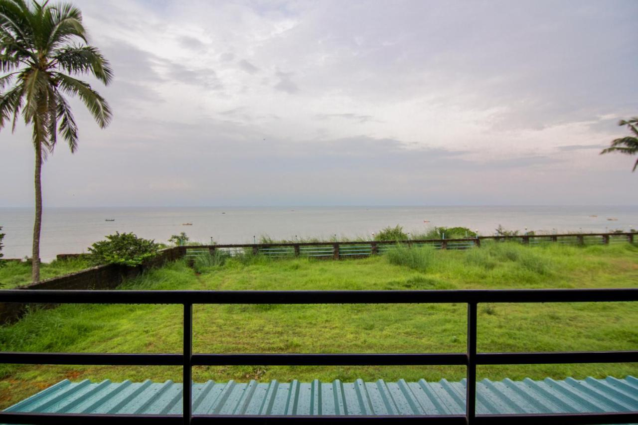 Meenkunnu Beach House By Village Resorts Kannur Exterior photo