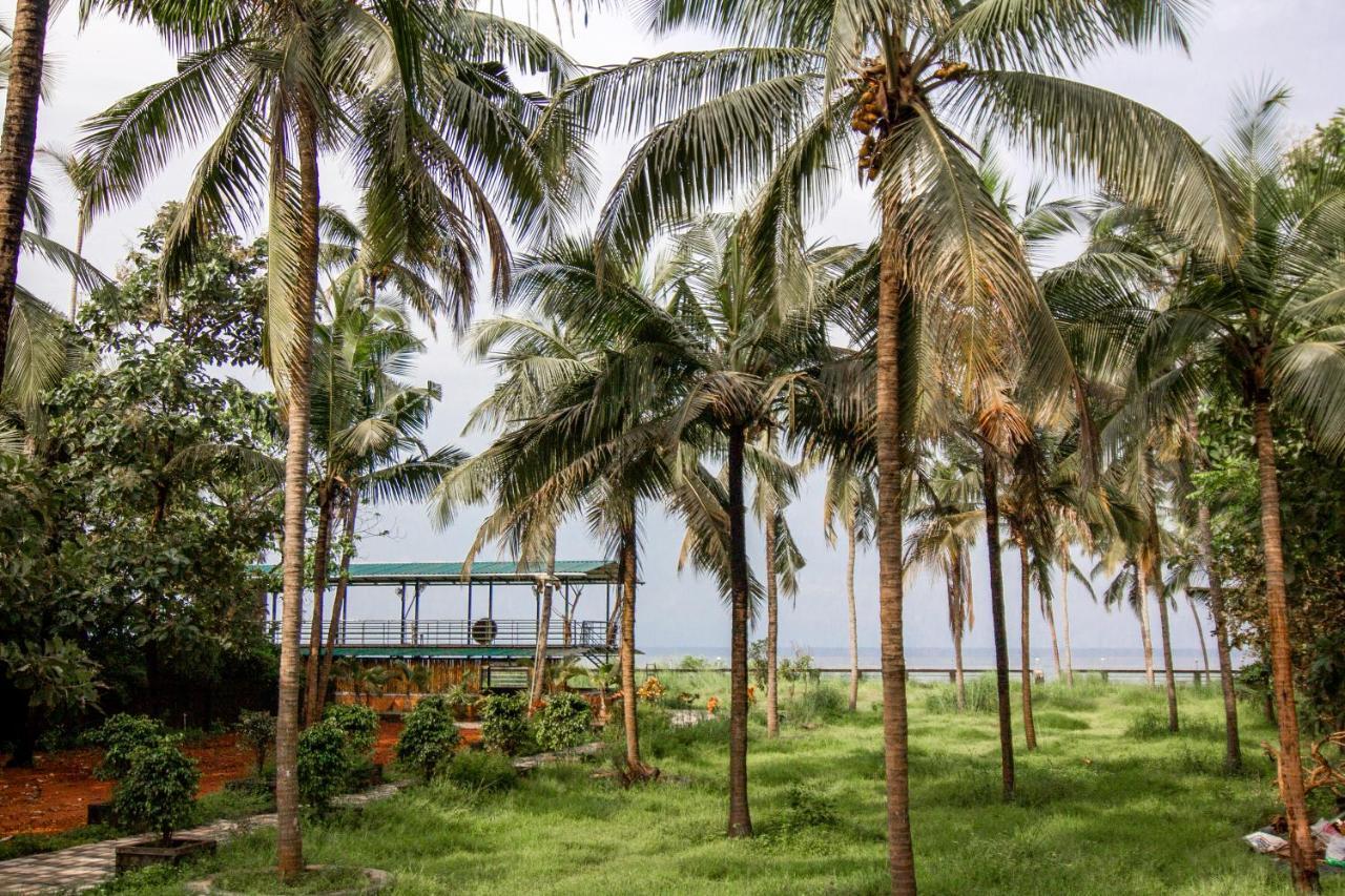 Meenkunnu Beach House By Village Resorts Kannur Exterior photo